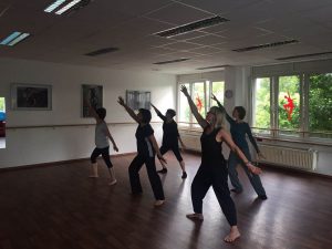 Tanzgymnastik Damen-Fitness Ballettschule Tanzstudio Mona Gerards